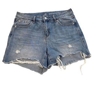 New York & Company Size 10 Jean Shorts Dream Curvy Boyfriend Distressed